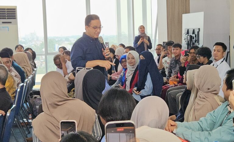Anies Baswedan Tegaskan Pendidikan Tidak Bisa Sepenuhnya Diserahkan pada AI, Guru Tetap Jadi Penentu Karakter Bangsa
